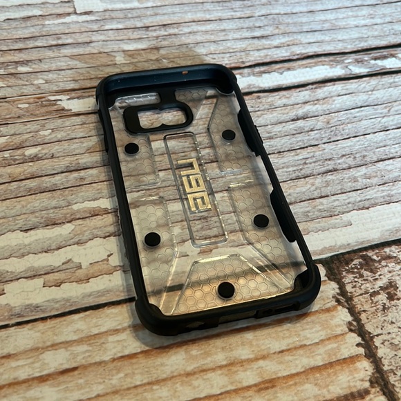 Urban Armor Gear Samsung Galaxy S7 - Picture 4 of 5